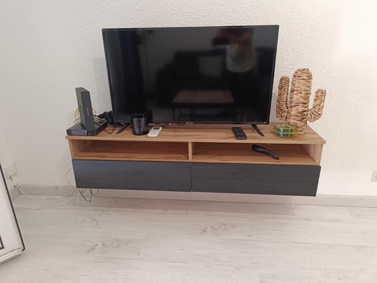 Appartement A 50 Metres De La Plage Frejus Ngoại thất bức ảnh