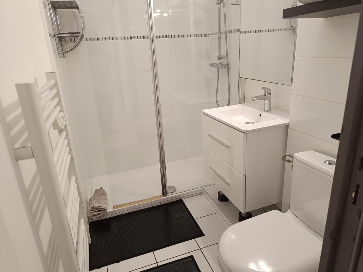 Appartement A 50 Metres De La Plage Frejus Ngoại thất bức ảnh