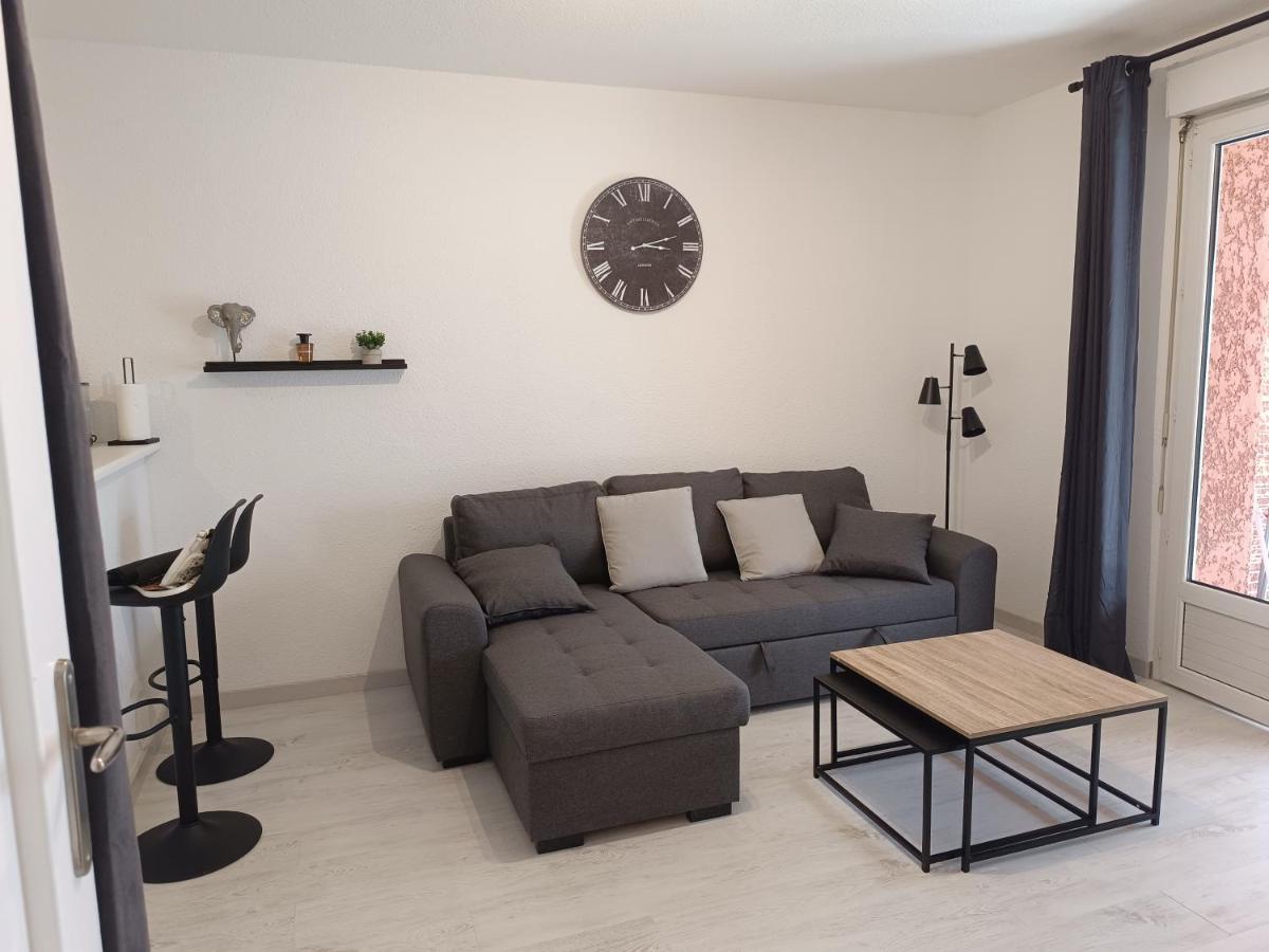 Appartement A 50 Metres De La Plage Frejus Ngoại thất bức ảnh